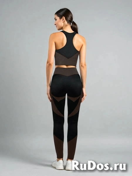 Спортивный костюм женский коричневый изображение 4