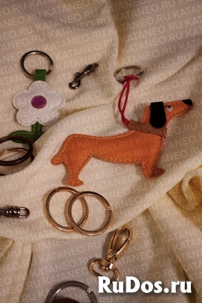 Уголок для папки. Пружина для ключницы. Уголки для паспортных обложек. Ключница металлическая. Кнопки галантерейные. фотка