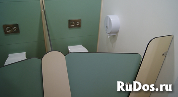 Детские сантехнические кабинки для детских садов HPL изображение 5