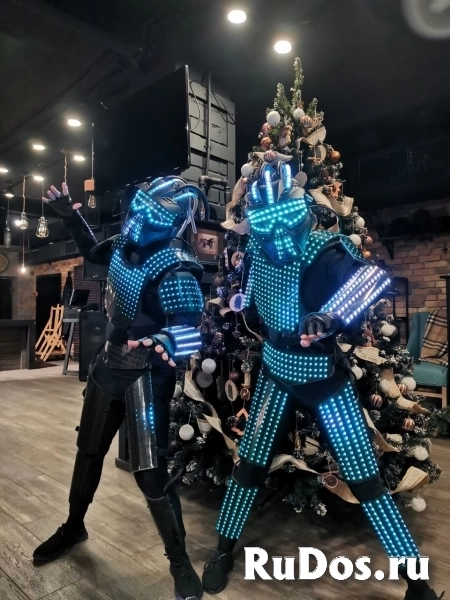 Нужны парни и девушки для участия в световом шоу изображение 12