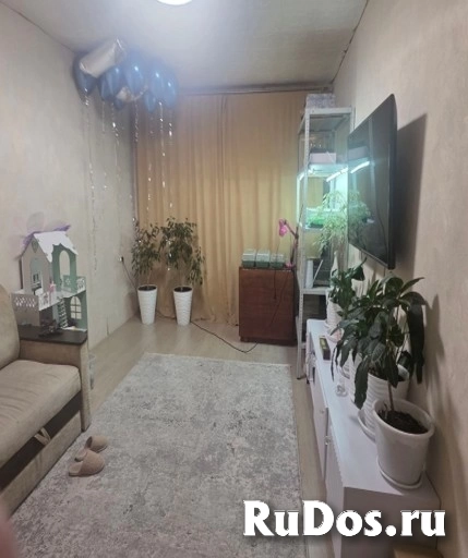 Продам 2 комнатную квартиру 211.5 м2 изображение 3