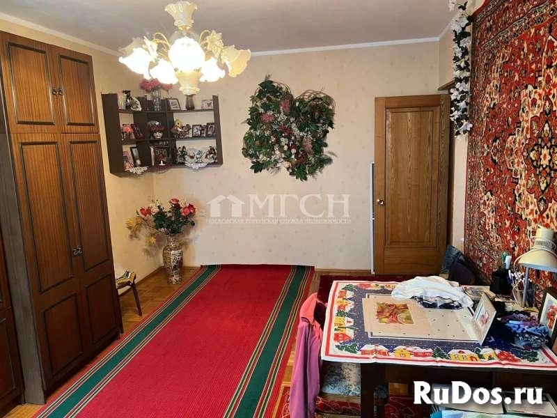 Продам 2 комнатную квартиру 58 м2 фотка