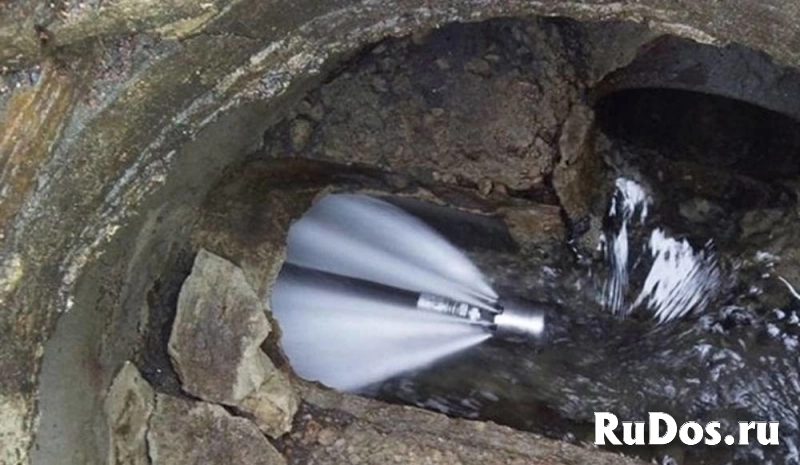 Прочистка, промывка канализации. Устранение засоров фотка