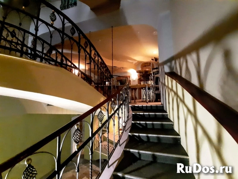 В аренду предлагается помещение кафе клуба Троицкий мост изображение 9