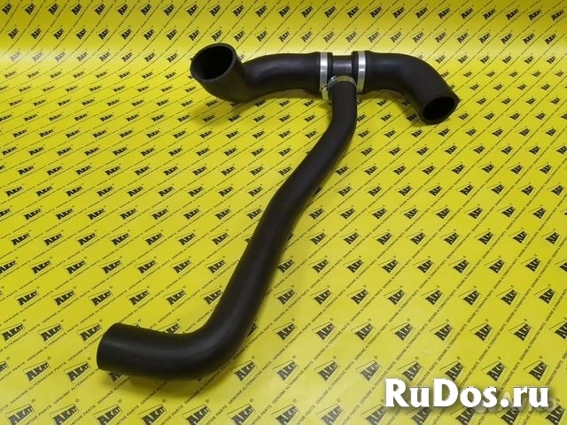 Патрубок системы охлаждения JCB 332/C6434 изображение 3