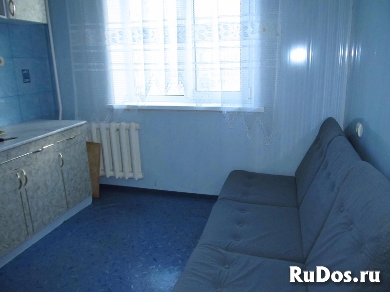 Продаю 1к.кв. 7-й микрорайон 18А изображение 5