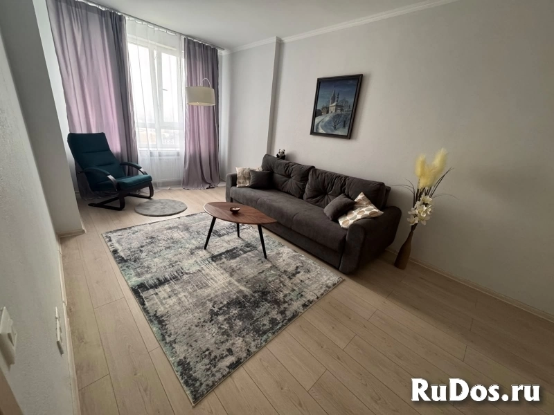 Сдам 2 комнатную квартиру 55.9 м2 изображение 4