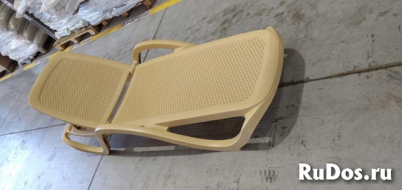 Шезлонги лежаки садовая мебель изображение 5