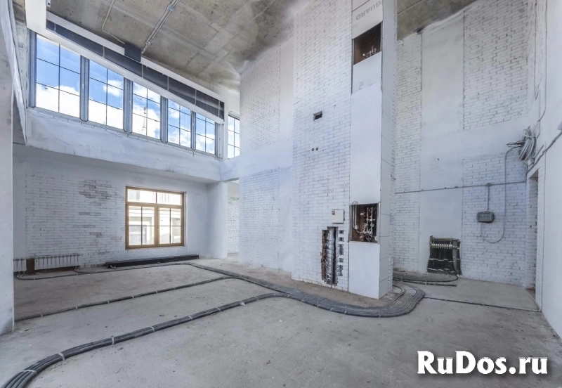 Продам 2 комнатную квартиру 138.9 м2 изображение 5