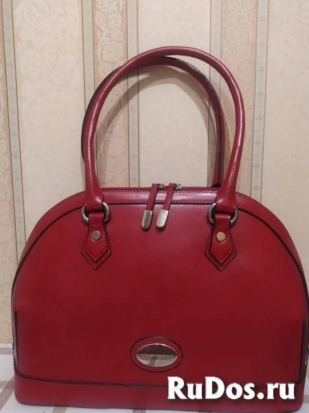 Продаю брендовую итальянскую сумку фото