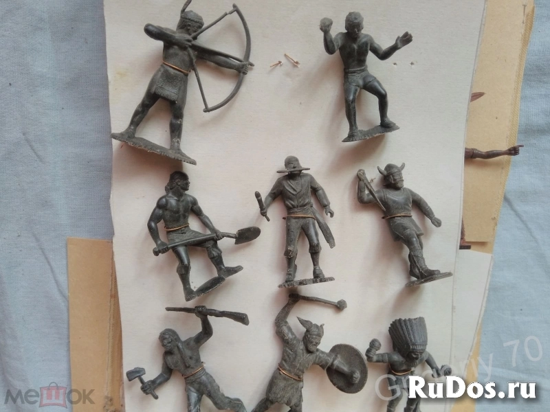 Игрушки изображение 9