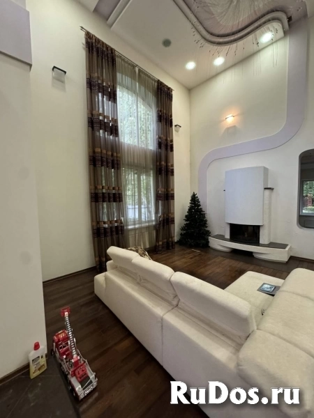 Продам дом 742 м2 изображение 4