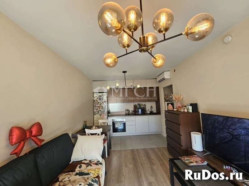 Продам 2 комнатную квартиру 56.7 м2 изображение 3