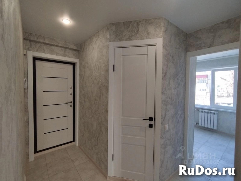 Продаю 2-комн.квартиру по ул.Рахманинова  13 изображение 9