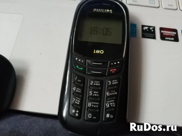 Новый оригинальный телефон Philips Xenium 180 Black изображение 7
