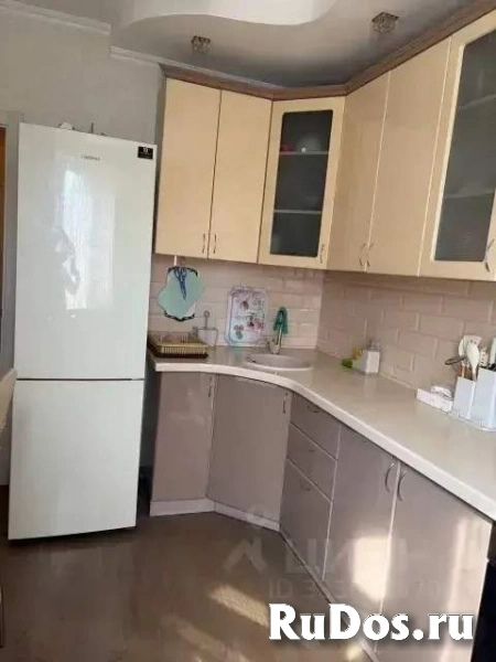 Продам 1 комнатную квартиру 38 м2 изображение 3