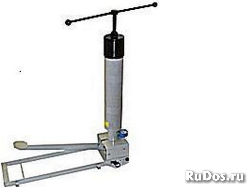 нагнетатель смазки НС 250-3.0М фото