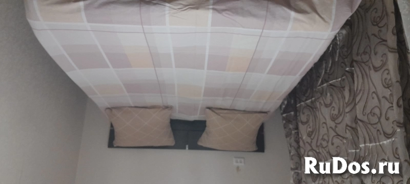 Квартира двухкомнатная посуточно, проспект октября 45 фото