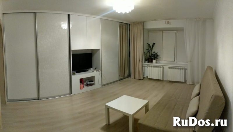 Продам 2-комнатную квартиру(Беринга) фотка