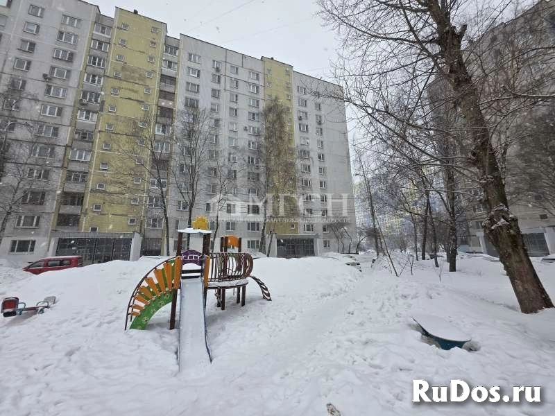 Продам 2 комнатную квартиру 50 м2 фотка