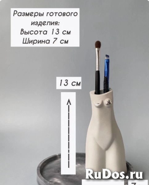 Изделия из гипса ручная работа Кашпо девочка с цветами изображение 6
