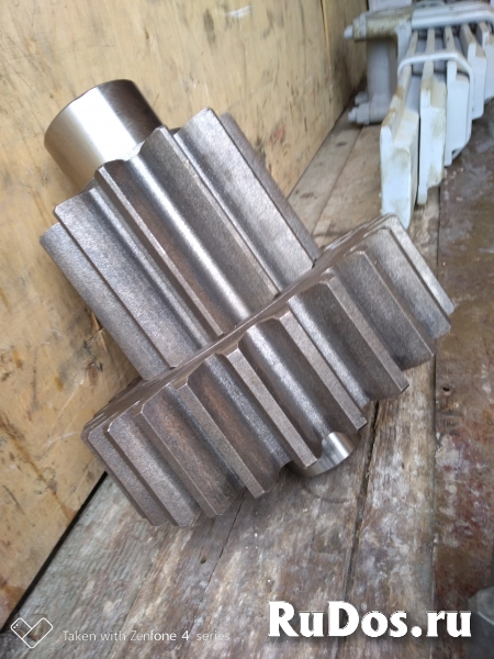 Запчасти на бортовую Т-130,Т-170,Б-10,Б-12,Б-14 на трактор ЧТЗ фото