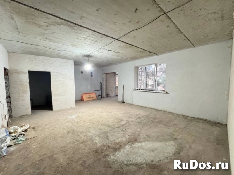 Продам 2 комнатную квартиру 82 м2 изображение 3