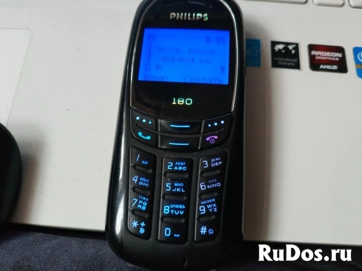 Новый оригинальный телефон Philips Xenium 180 Black фотка