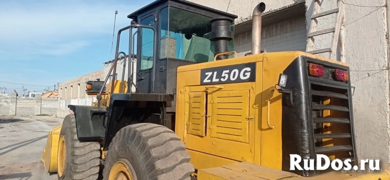 Продается фронтальный погрузчик изображение 4