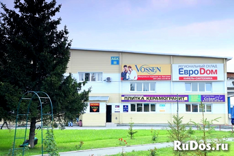 Аренда фасада для размещения рекламы фото