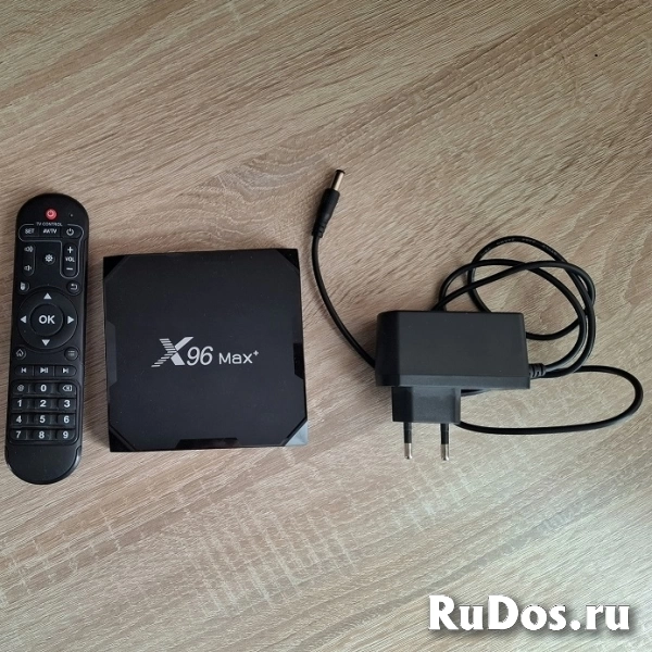 Продам тв приставку x96max 2 16 фотка