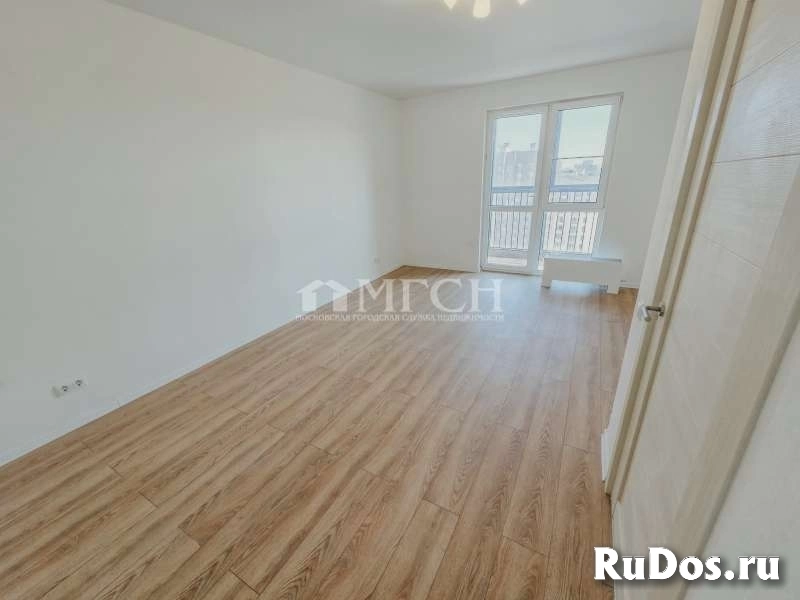 Продам 1 комнатную квартиру 43 м2 изображение 4