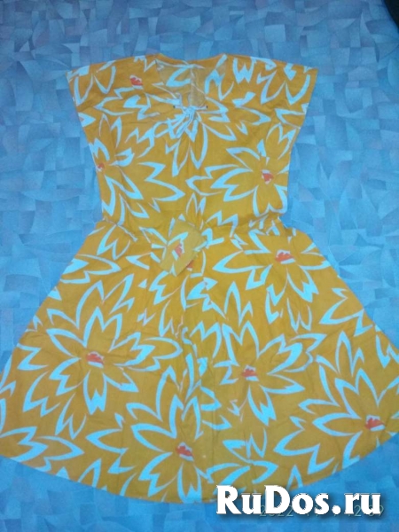 Продам 100%х/б 44-46/167 весёленькой расцветки платья Россия изображение 5