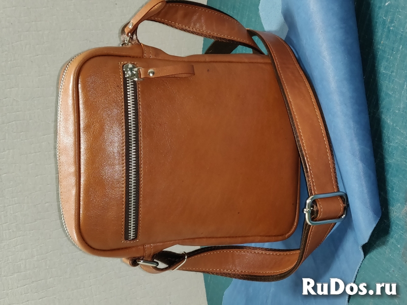 Сумка кожаная через плечо изображение 4