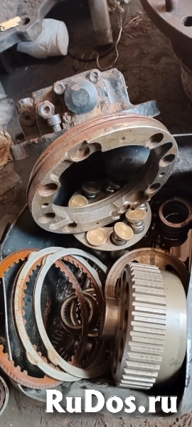 Вал гидромотора хода JCB 333/C0117 изображение 3