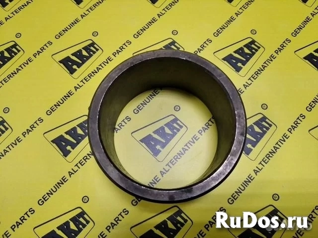 Втулка г/цилиндра JCB 809/00127 фотка