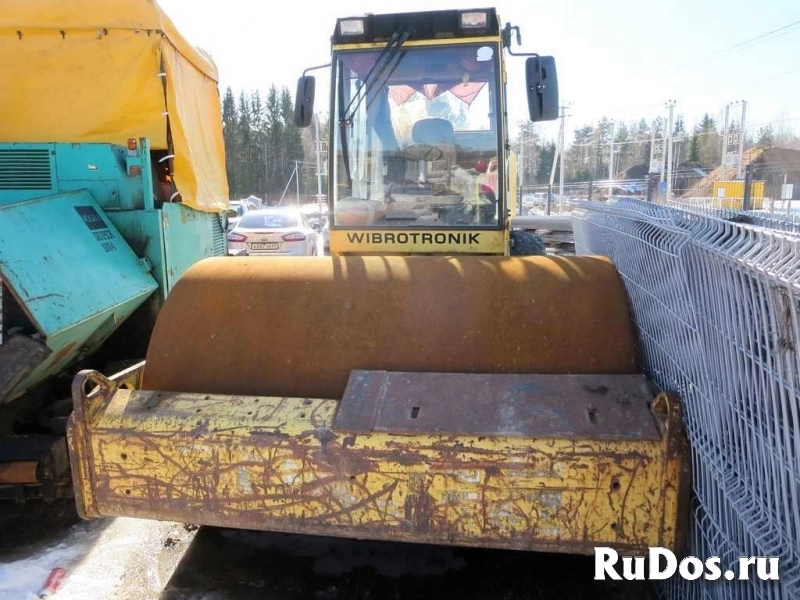Грунтовый каток Bomag 213, 15 т, полный привод, ТНВД изображение 4
