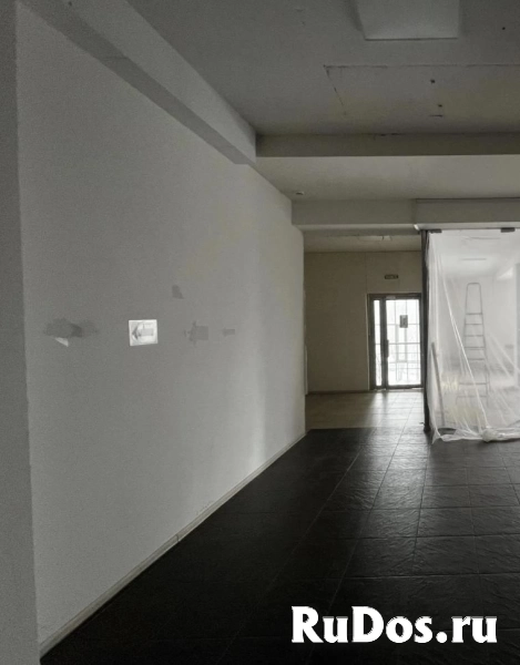 Продам коммерческую недвижимость 1967.8 м2 изображение 5