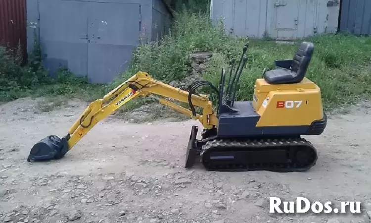 Японский мини-экскаватор YANMAR B-07 изображение 11