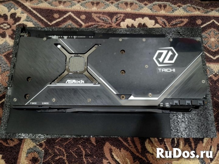 ASROCK Radeon RX 6800 XT 16 GB на запчасти. изображение 3
