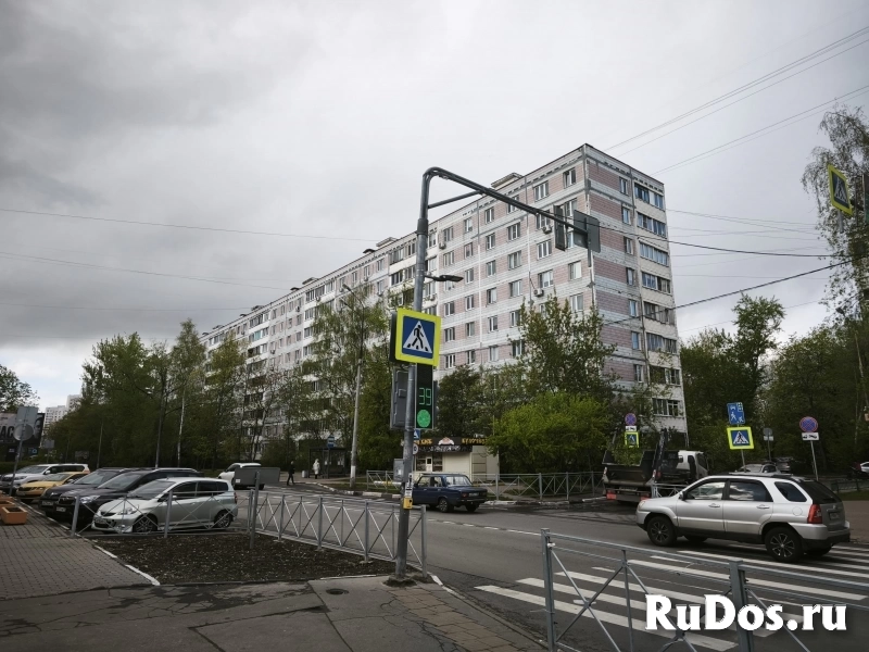 Квартира в хорошем состоянии, три комнаты, 63 кв.м. изображение 11