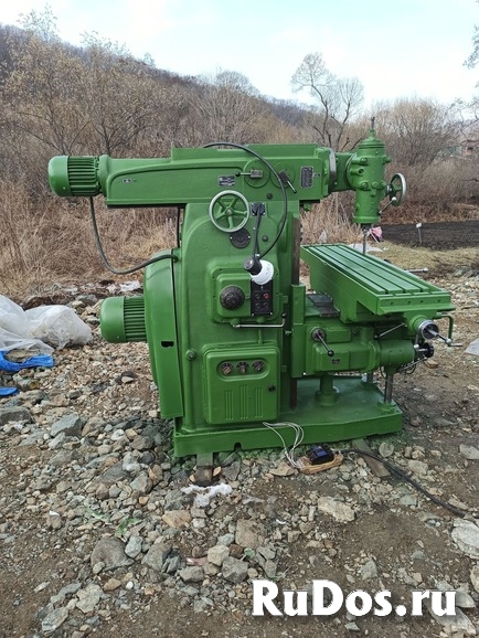 6М83Ш Станок фрезерный консольный продам во Владивостоке фото