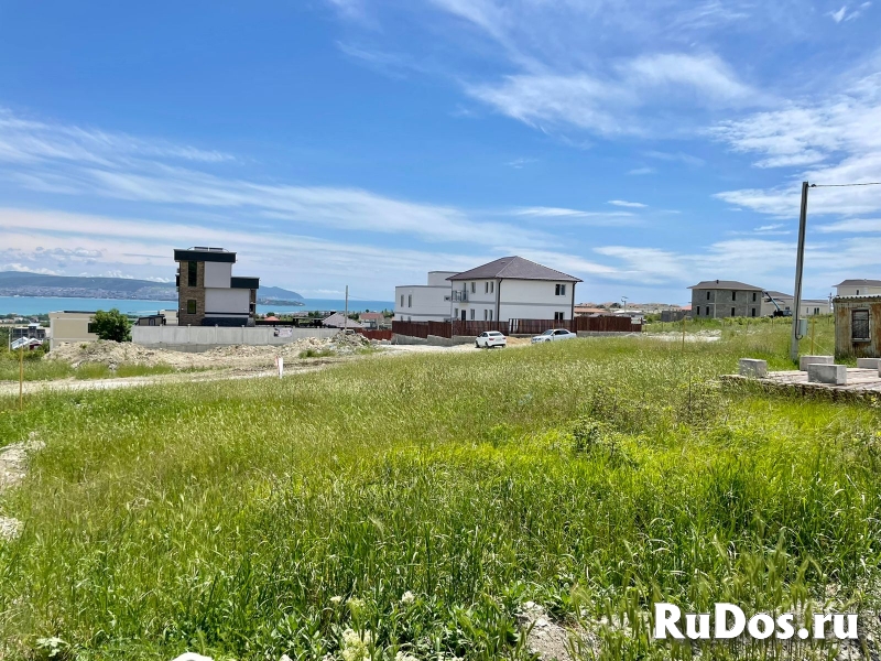 Земля у моря изображение 5