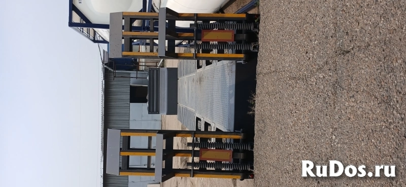 Полуприцеп-трал с трапами TONGYADA CTY9603TDPS негабарит с понижением 3-оси, грузоподъёмностью 45 тонн, новый изображение 8