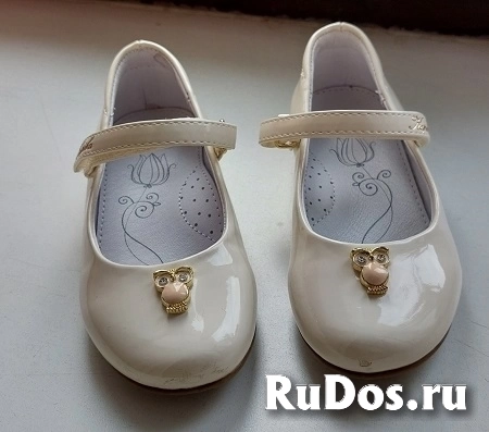 Детские туфли Kapika лакированные. изображение 4