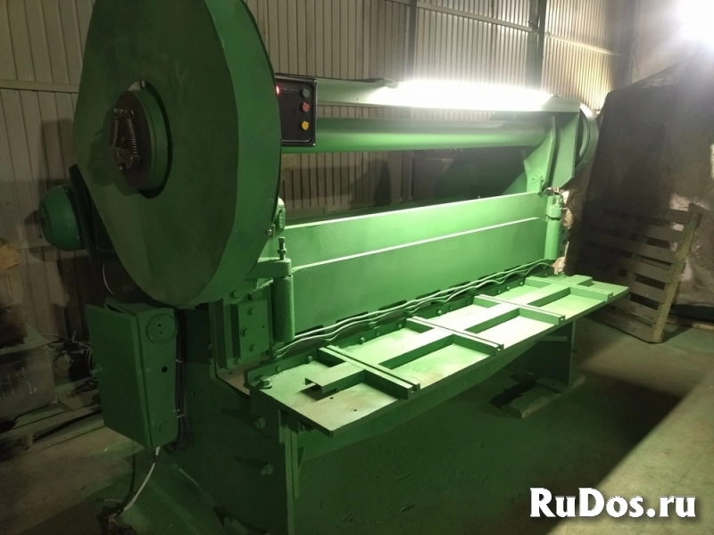 Ножницы кривошипные гильотинные НГ474 рубит 4х2000мм продам изображение 8