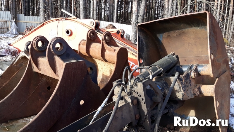 Разборка б/у запчасти экскаваторов Хитачи Hitachi изображение 6