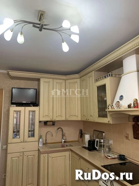 Продам 2 комнатную квартиру 56.4 м2 изображение 5
