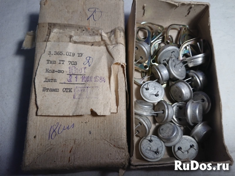 Транзисторы ГТ806. ГТ703. КТ903. П306. П210 изображение 7