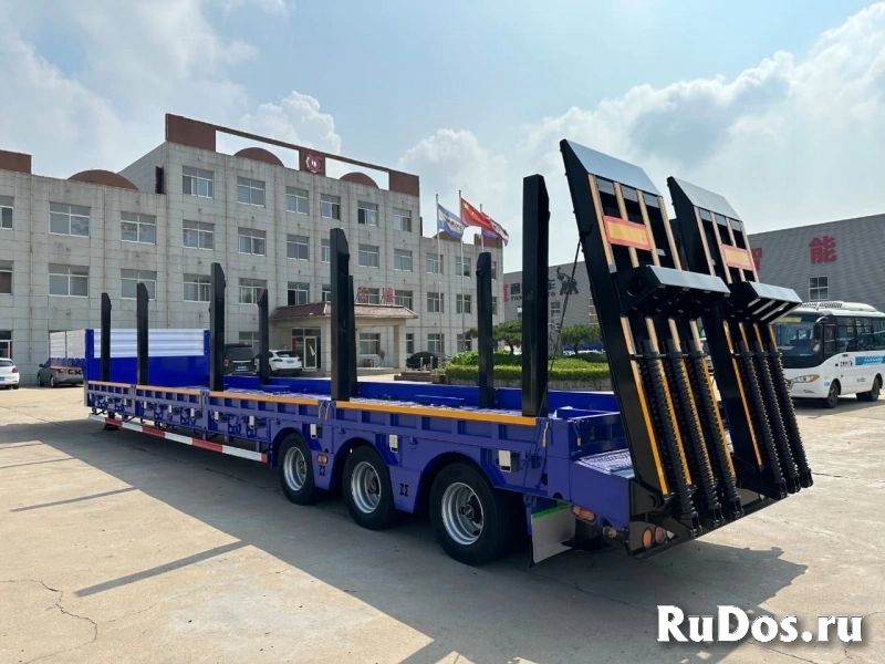 Полуприцеп-тяжеловоз (трал) низкорамный, 60тонн, 3 оси TONGYADA изображение 6